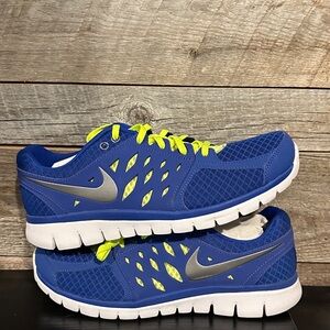 Nike Flex 2013 Runner Blue Sneakers with Neon Accents